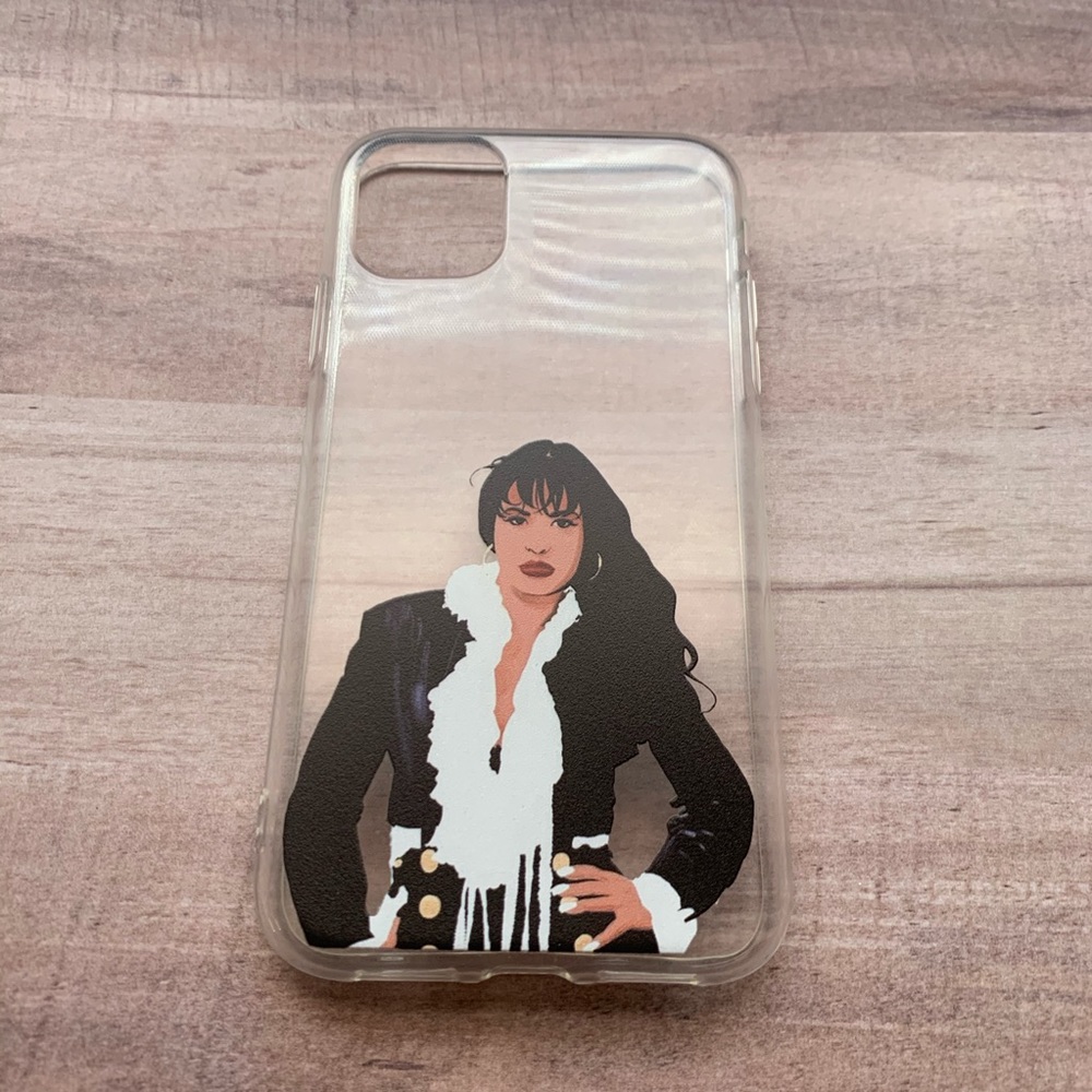2 Selena iphone 11 cases